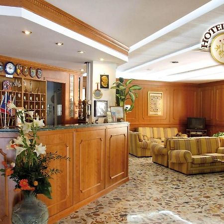 Hotel Capys كابوا المظهر الخارجي الصورة