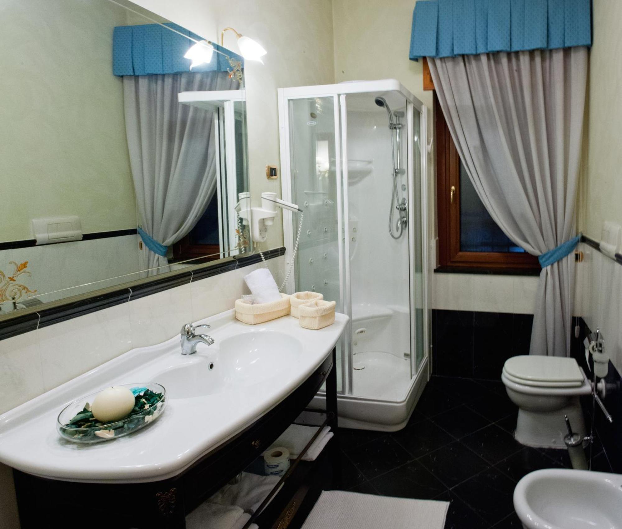 Hotel Capys كابوا الغرفة الصورة